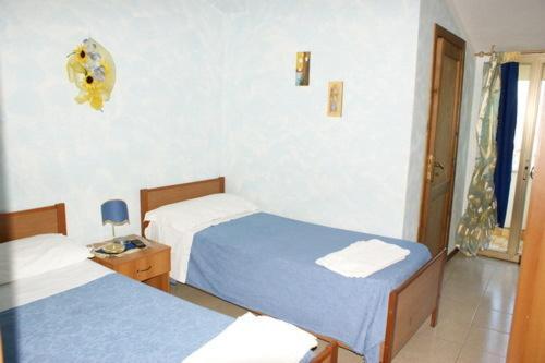 La Conca D'Oro Bed & Breakfast Altomonte Phòng bức ảnh